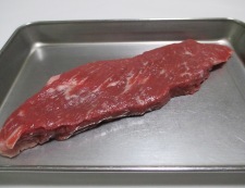 牛肉とスナップエンドウの七味照り焼き　材料①