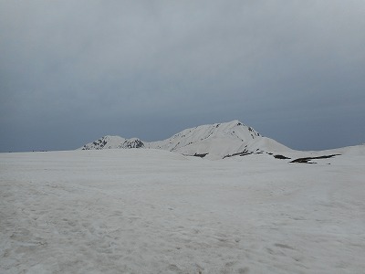 雪の山（H29,4)