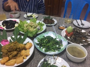 loikaw_pascal_khoo_thwe_dinner05.jpg