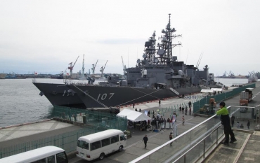 護衛艦いかづち＆はたかぜ 清水港 日の出埠頭 海上自衛隊（Japan Maritime Self-Defense Force　JMSDF）はたかぜ（ Hatakaze DDG-171）旗風いかづち（Ikazuchi　DD-107）吹雪型駆逐艦「雷」創価学会清水平和会館清水文化会館清水みなと祭り2017S-PULSE DREAM PLAZA エスパルスドリームプラザMOVIX清水