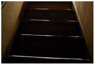 階段下