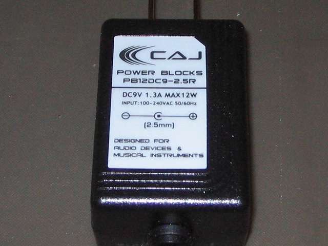 CAJ カスタムオーディオジャパン 電源アダプター POWER BLOCKS PB12DC9-2.5R 12W/センタープラス 本体
