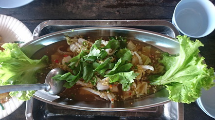 Steamed lemon squid (Muek Nuek Manao)