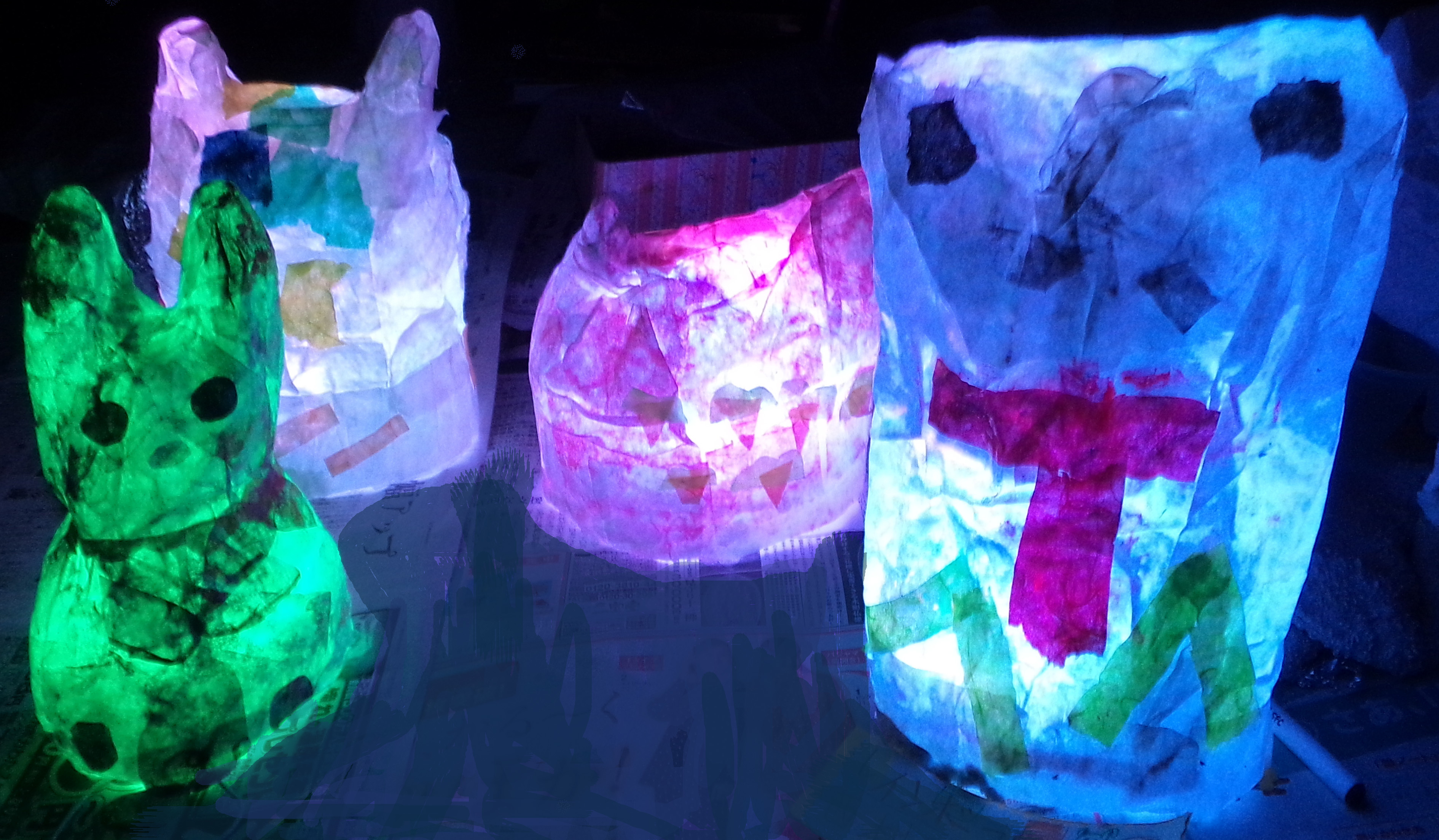 雲龍紙（和紙）で作るランプシェード　LEDエッグライトで様々な色に光る