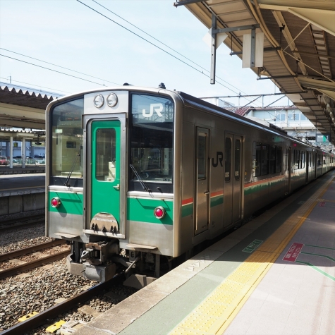 JR 東北本線 701系 電車【福島駅】