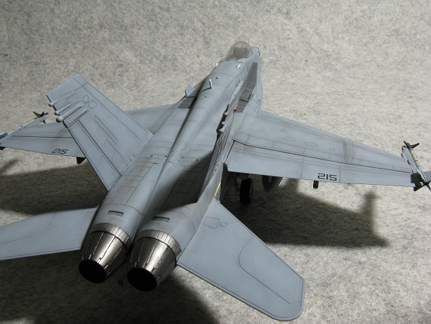 1/72 アカデミー製 F/A-18C ホーネット (VFA-27) 製作記 - オカメインコの第一格納庫