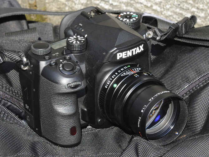 PENTAX smc FA77mm F1.8 Limited(フィルター付き)-